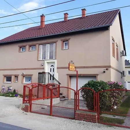 In - Balaton 45320 Apartment *